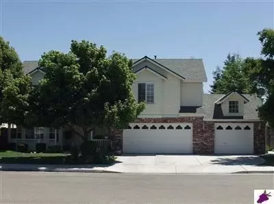 228 Oak Ave, Clovis, CA 93611 photo 1