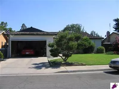 138 W Indianapolis Ave, Clovis, CA 93612 photo 1