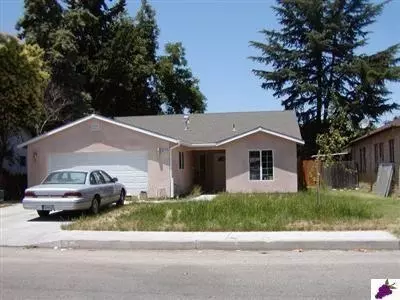 912 Riverside, Chowchilla, CA 93610 photo 1