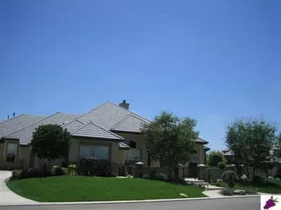 3183 E Via Montiano Ave, Clovis, CA 93619 photo 1
