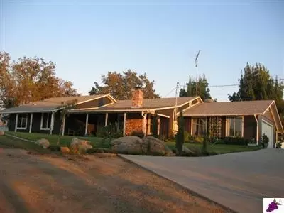 14331 Oak View Dr, Prather, CA 93651 photo 1