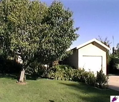 139 Baron Ave, Clovis, CA 93612 photo 1