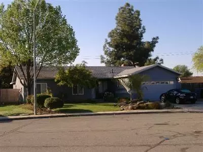 1556 Pico Ave, Clovis, CA 93611 photo 1