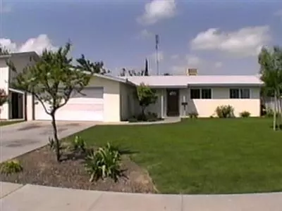 373 S 3rd St, Kerman, CA 93630 photo 1