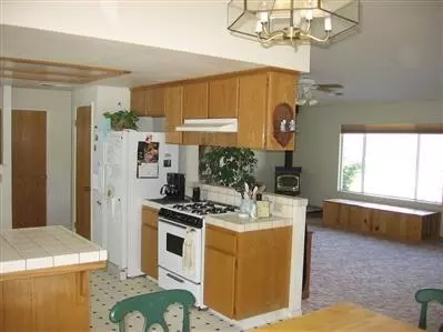 39007 Black Rd, Oakhurst, CA 93644 photo 5