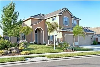 2867 Browning Ave, Clovis, CA 93611 photo 2
