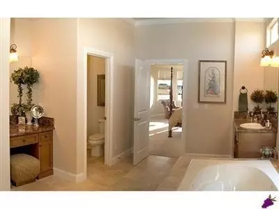 4538 N Waterside Dr, Clovis, CA 93619 photo 6