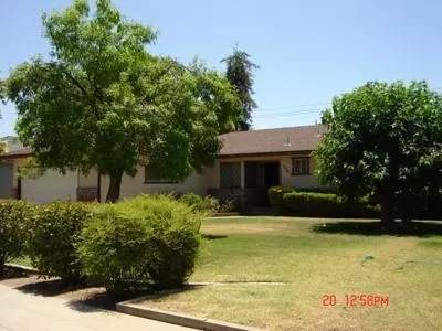 508 W Beverly Dr, Clovis, CA 93612 photo 2