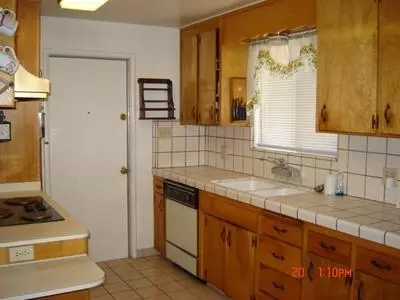508 W Beverly Dr, Clovis, CA 93612 photo 6