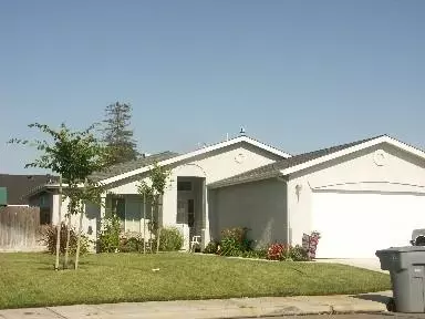 2325 Golden Ave, Clovis, CA 93611 photo 1