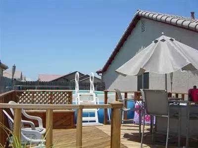 692 Monterey Ln, Lemoore, CA 93245 photo 4