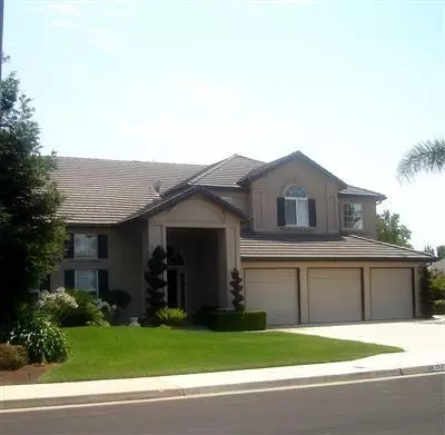 2522 Bellaire Way, Clovis, CA 93611 photo 2
