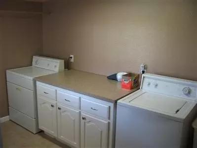 337 N Phillip Ave, Clovis, CA 93612 photo 8