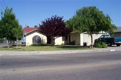 1212 Faller Ave, Sanger, CA 93657 photo 1