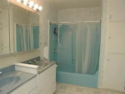 421 N Pine St, Madera, CA 93637 photo 5