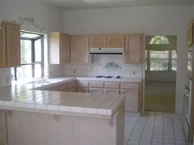 399 Amber Ave, Clovis, CA 93611 photo 3