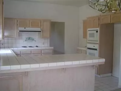 399 Amber Ave, Clovis, CA 93611 photo 4
