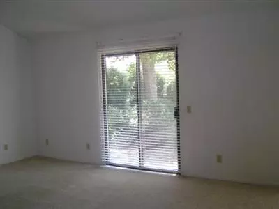 399 Amber Ave, Clovis, CA 93611 photo 9