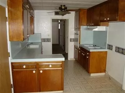 1236 E Sample Ave, Fresno, CA 93710 photo 2