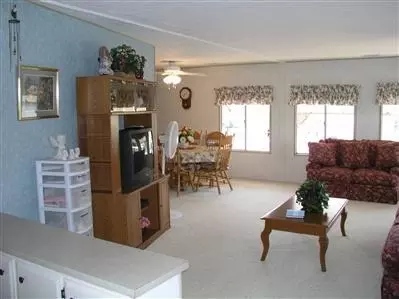 1724 Minnewawa Ave #224, Clovis, CA 93612 photo 3