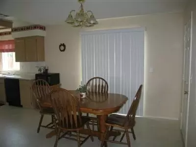 1429 Segovia Ct, Madera, CA 93638 photo 4