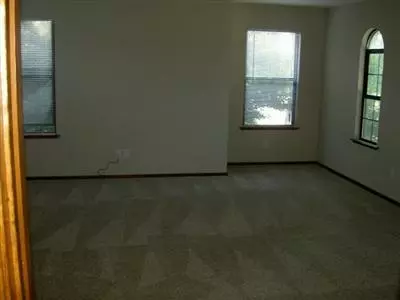 15513 W Kearney Blvd, Kerman, CA 93630 photo 9