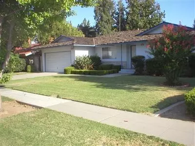 3015 E Balch Ave, Fresno, CA 93721 photo 1