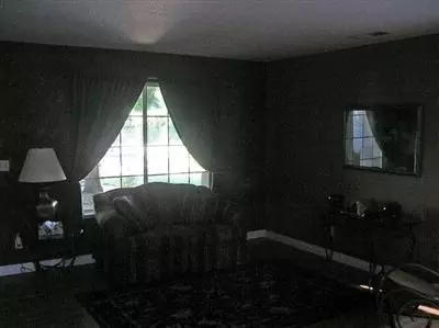 3372 Greenfield Ave, Clovis, CA 93611 photo 5