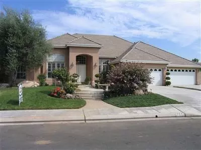 2571 Vermont Ave, Clovis, CA 93619 photo 1
