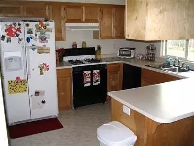 1292 Toluca Way, Madera, CA 93638 photo 8