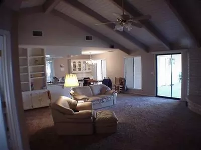 970 E Goble, Fowler, CA 93625 photo 6