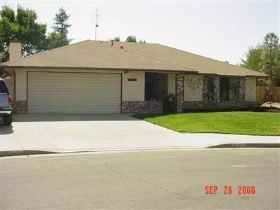 1602 Ashcroft Ave, Clovis, CA 93611 photo 1