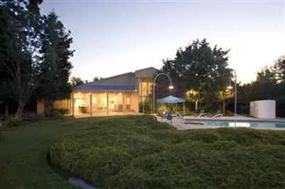 10271 E Sierra, Clovis, CA 93619 photo 1