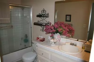 1043 N Adler, Clovis, CA 93611 photo 6