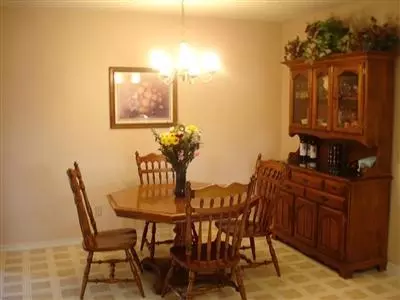 1747 Swift Ave, Clovis, CA 93611 photo 2
