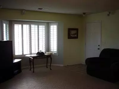 1747 Swift Ave, Clovis, CA 93611 photo 3