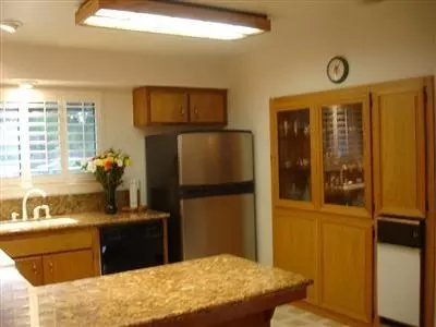 1747 Swift Ave, Clovis, CA 93611 photo 5