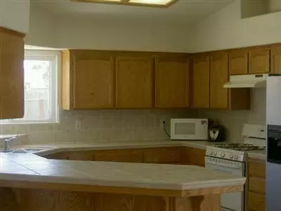 15877 W Sunset, Kerman, CA 93630 photo 3