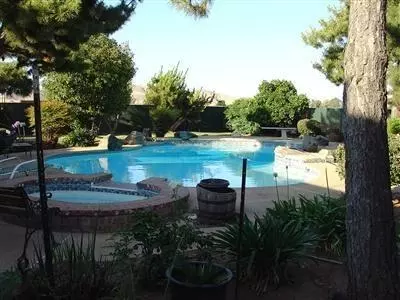 5723 E Mustang Ave, Clovis, CA 93619 photo 9