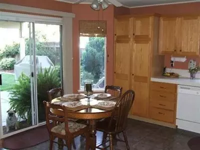 3375 Megan Ave, Clovis, CA 93611 photo 7