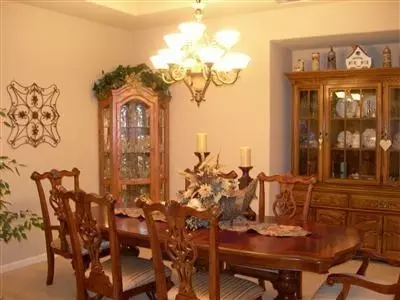 777 W Omaha Ave, Clovis, CA 93619 photo 4