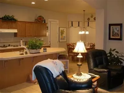 777 W Omaha Ave, Clovis, CA 93619 photo 6