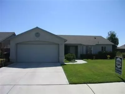 532 Harrison Ave, Sanger, CA 93657 photo 1