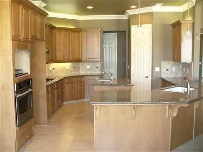 11944 E Griffith Ave, Sanger, CA 93657 photo 3
