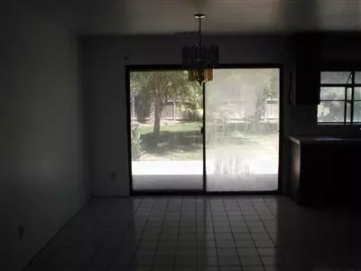 606 S Siskiyou Ave, Kerman, CA 93630 photo 5