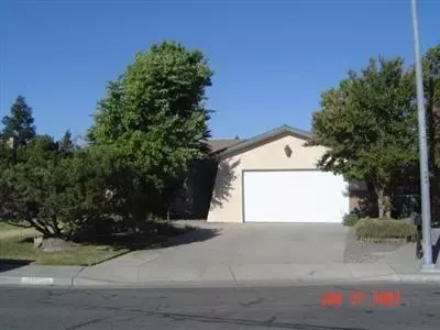 1725 Burgan Ave, Clovis, CA 93611 photo 1