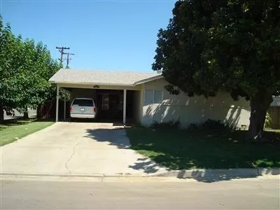 2128 Richard Ave, Sanger, CA 93657 photo 1