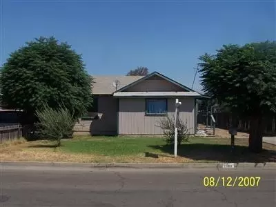1369 E Academy Way, Dinuba, CA 93618 photo 1