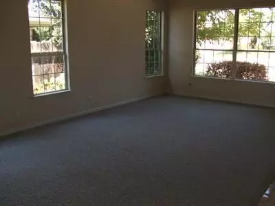 1634 Decatur Ave, Clovis, CA 93611 photo 3