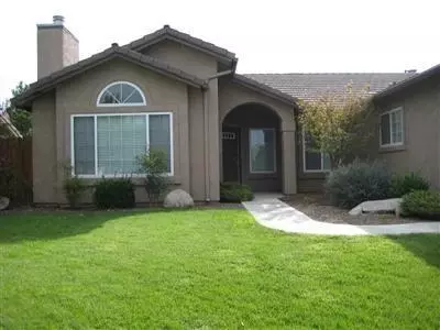 440 S Boyd Ave, Kerman, CA 93630 photo 2